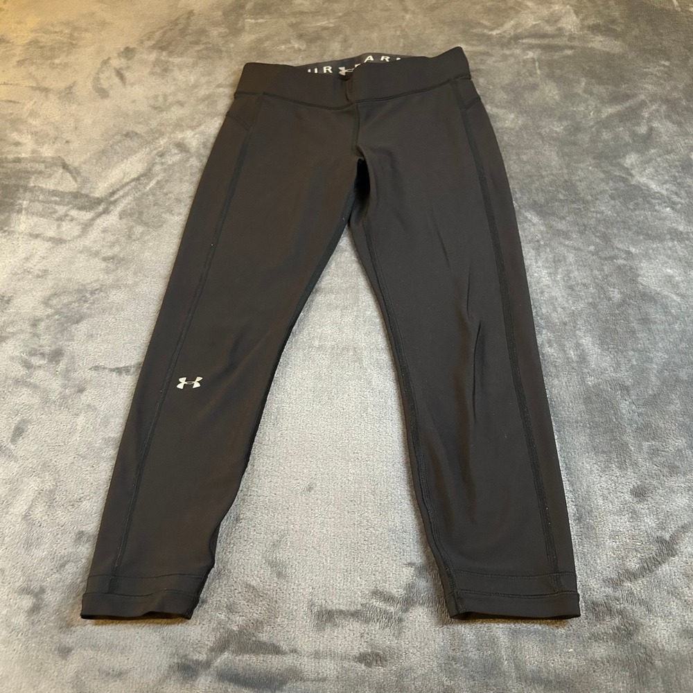 Under Armour Black Leggings‎ Athletic Workout Running Capri Womens 26x22"